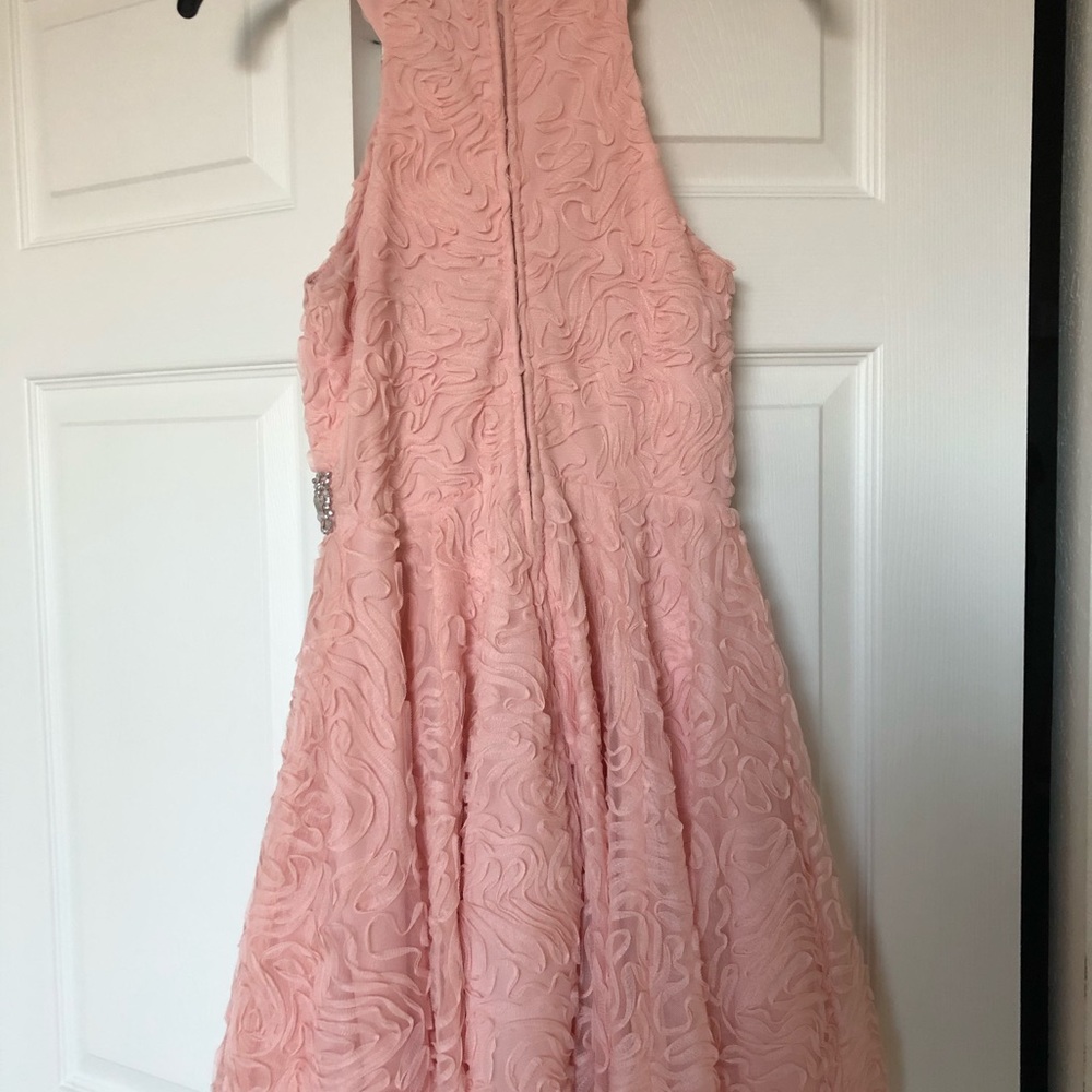 Dress - Picture 3 of 6
